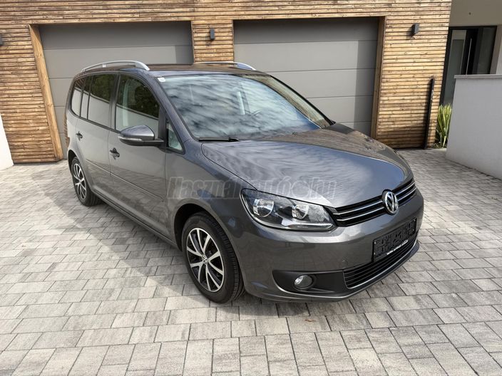 VOLKSWAGEN TOURAN 1.6 CR TDI Comfortline DSG