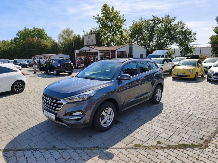 HYUNDAI TUCSON 1.7 CRDi Comfort Special Edition