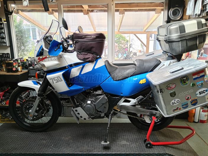 YAMAHA XTZ 750