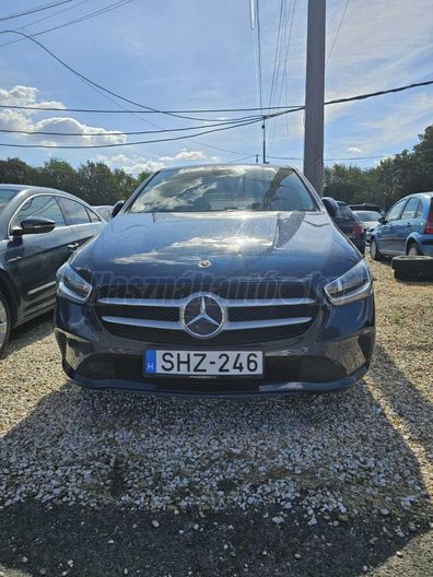 MERCEDES-BENZ B 160