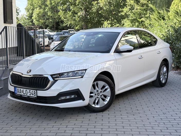 SKODA OCTAVIA 1.5 TSI ACT e-TEC Ambition DSG