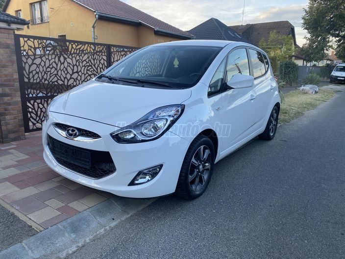 HYUNDAI IX20 1.6 DOHC Style