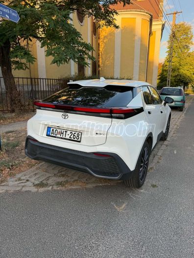 TOYOTA C-HR 1.8 Hybrid Style e-CVT