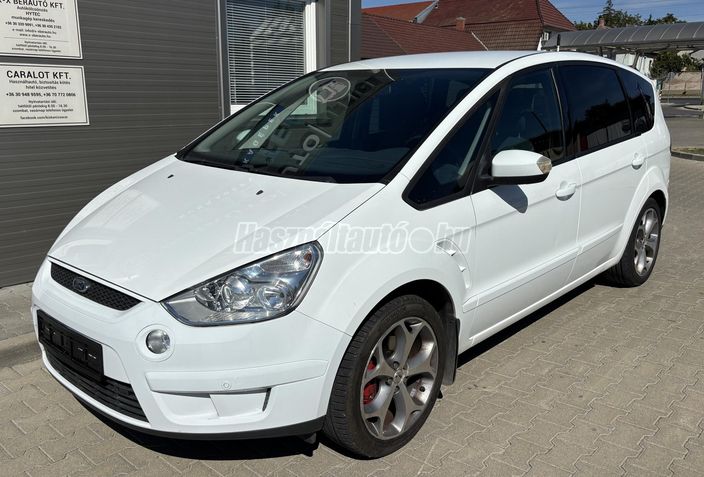 FORD S-MAX 2.0 FFV Titanium