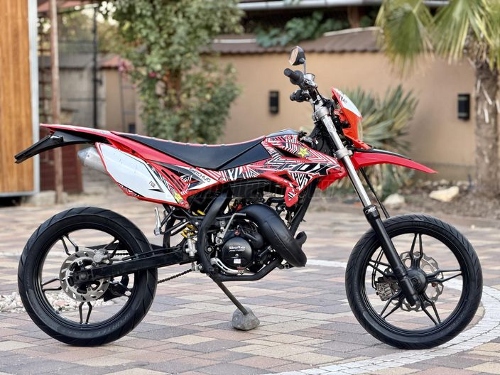 BETAMOTOR RR 50