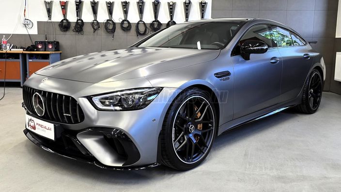 MERCEDES-AMG GT S