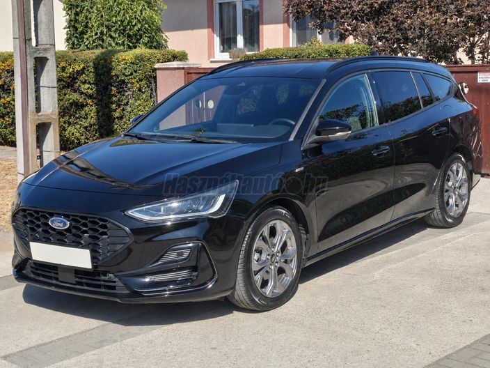 FORD FOCUS 1.0 EcoBoost mHEV ST-Line X