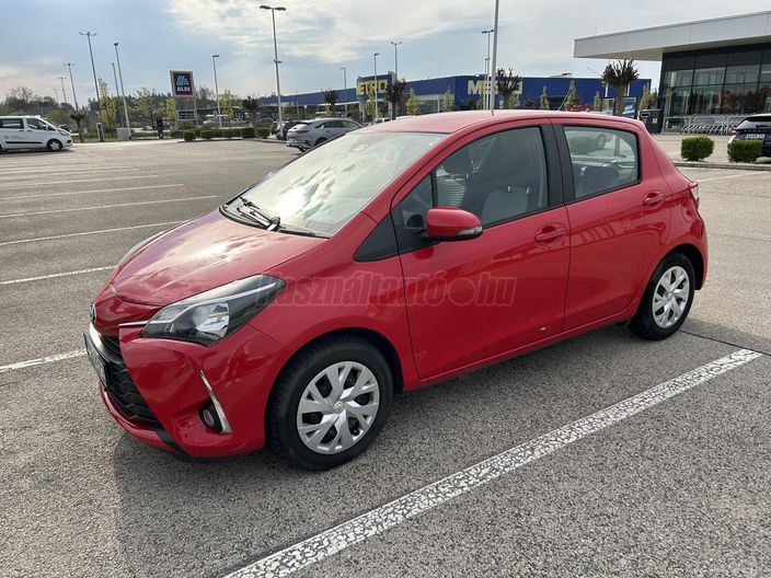 TOYOTA YARIS 1.5 Dual VVT-iE Active City