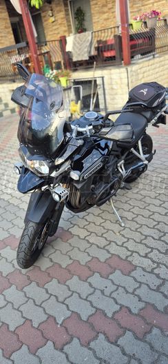 TRIUMPH TIGER 1200