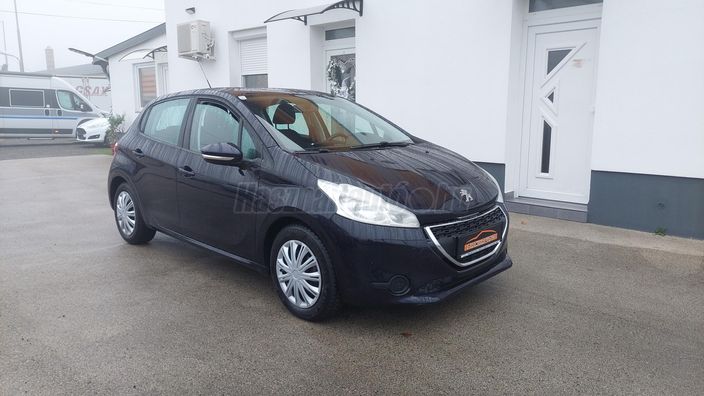 PEUGEOT 208 1.4 HDi Active