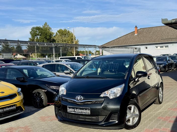 TOYOTA VERSO-S Verso S 1.33 VVT-i Comfort