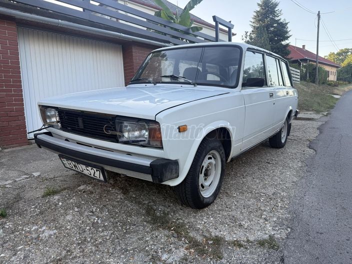 LADA 2104