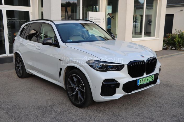 BMW X5 xDrive45e (Automata)
