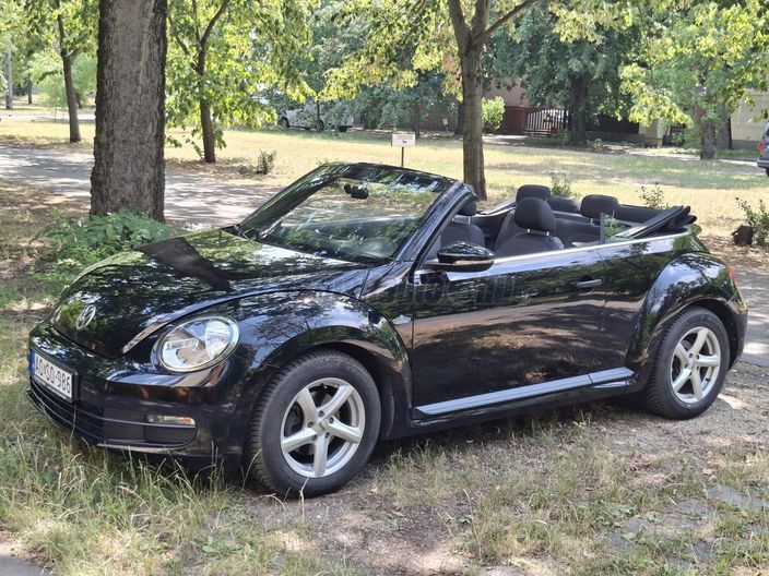 VOLKSWAGEN BEETLE Cabrio 1.2 TSI BMT Design