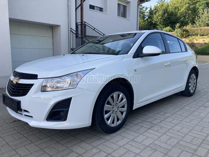 CHEVROLET CRUZE 1.6 LS