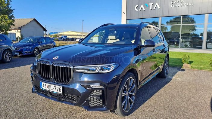 BMW X7 M50i (Automata) (6 személyes )