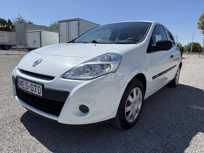 RENAULT CLIO III 1.5 dCi Société