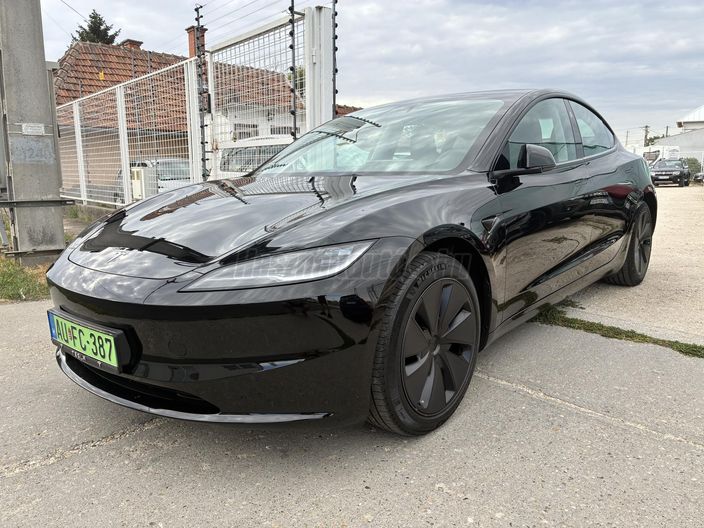 TESLA MODEL 3 RWD Premium (Automata)
