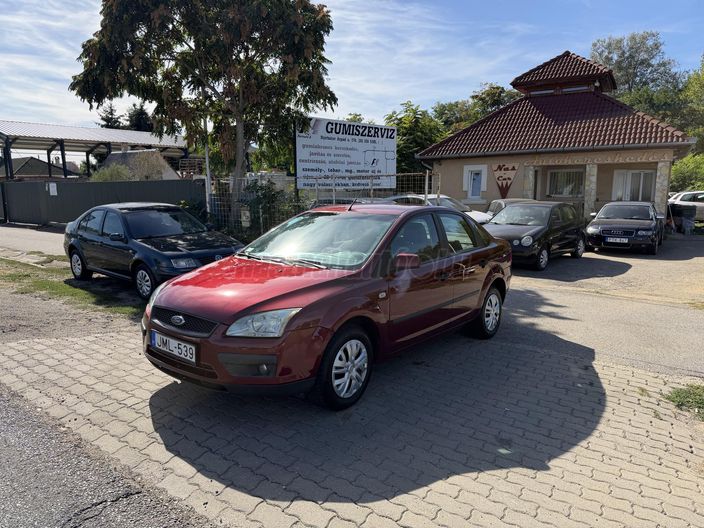 FORD FOCUS 1.6 Trend