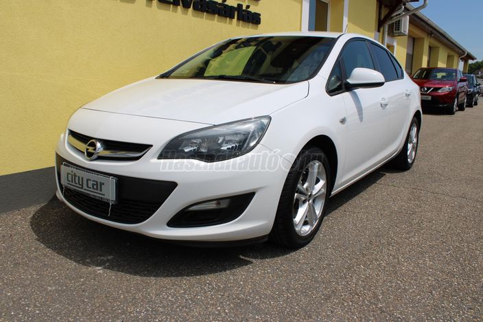 OPEL ASTRA J Sedan 1.6 Enjoy EURO6