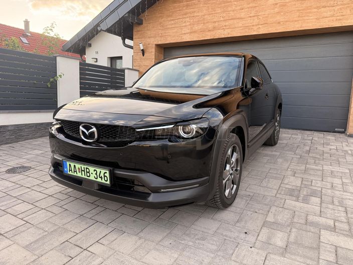 MAZDA MX-30 35,5kWh e-Skyactiv Launch Edition