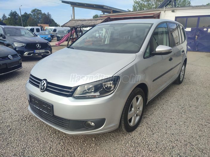 VOLKSWAGEN TOURAN 1.6 CR TDI Trendline