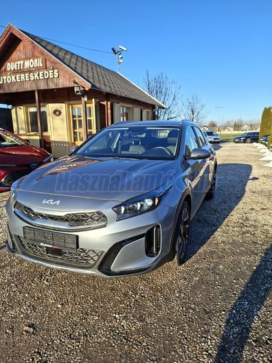 KIA XCEED 1.6 CRDi HP Hybrid X-Platinum