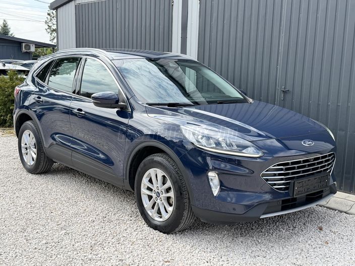 FORD KUGA 2.5 PHEV Titanium CVT