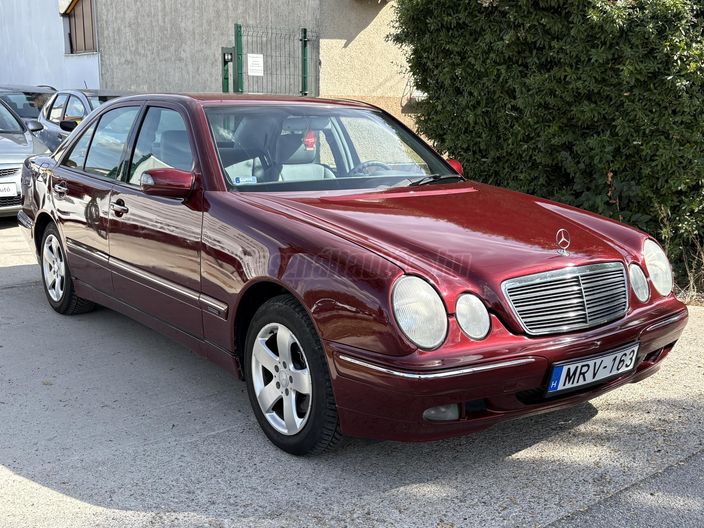 MERCEDES-BENZ E 270 CDI Elegance