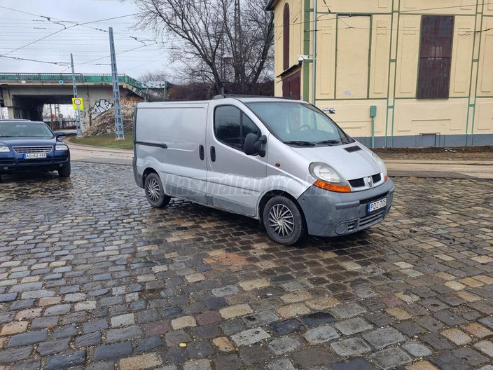 RENAULT TRAFIC 2.5 dCi L1H1 Komfort