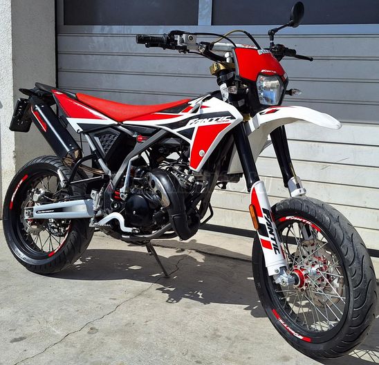 FANTIC MOTOR XM 50 SUPERMOTO 2022
