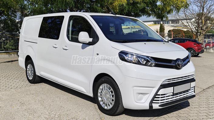 TOYOTA PROACE 2.0 D-4D Crewcab Active - L2H1 (5 személyes )
