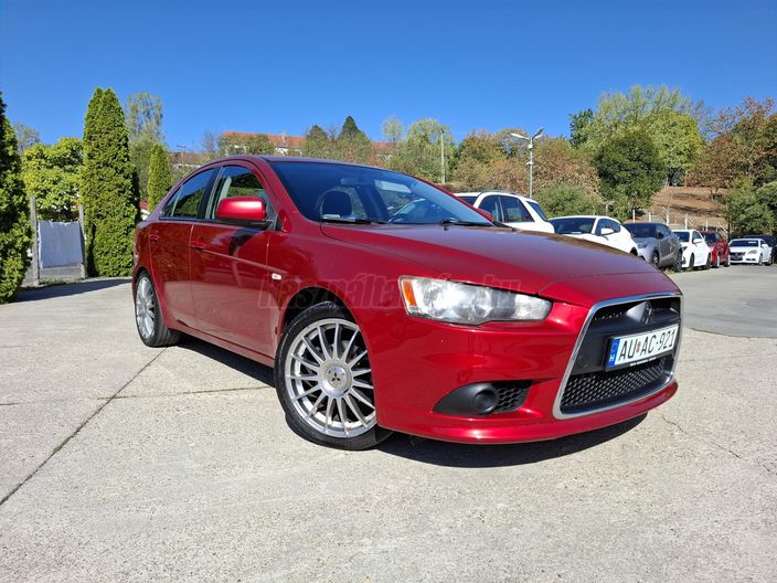 MITSUBISHI LANCER Sportback 1.8 Intense