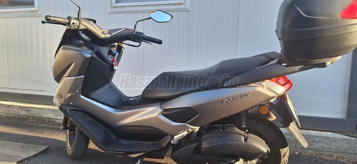 YAMAHA NMAX