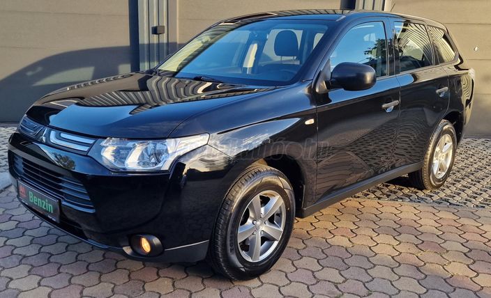 MITSUBISHI OUTLANDER 2.0 MIVEC Invite
