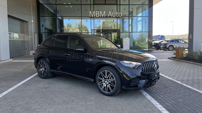 MERCEDES-AMG GLC