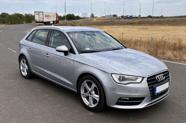 AUDI A3 Sportback 1.4 TFSI Ambition CoD