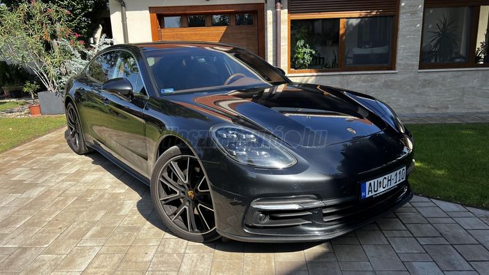 PORSCHE PANAMERA 4S PDK