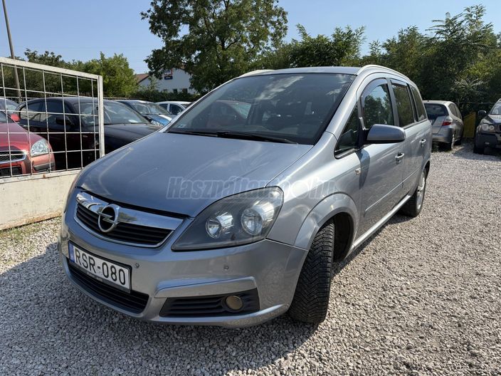 OPEL ZAFIRA 1.9 DTI Cosmo