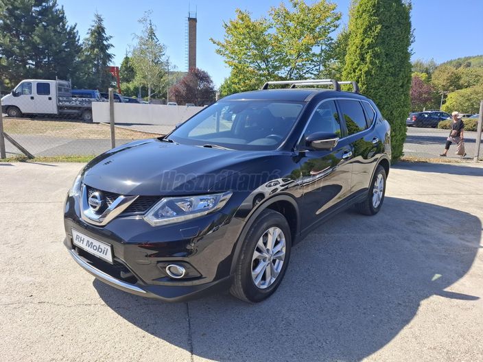 NISSAN X-TRAIL 1.6 DIG-T Tekna