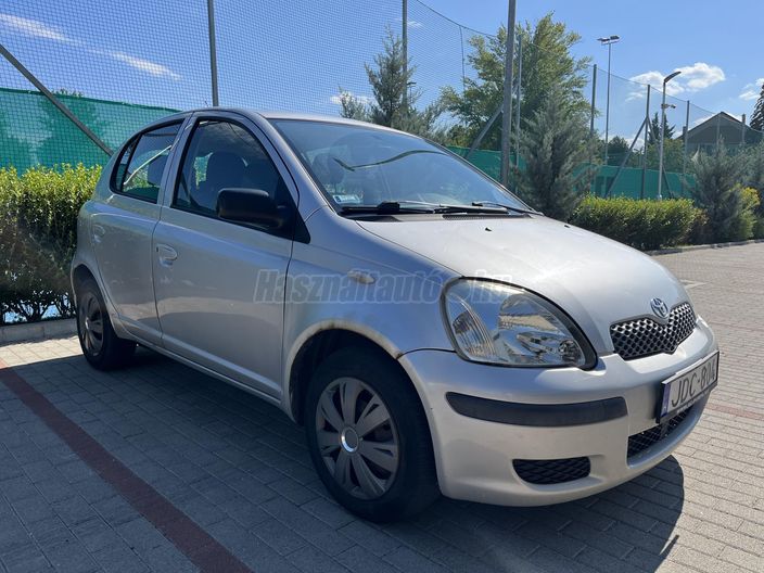 TOYOTA YARIS 1.0 Terra