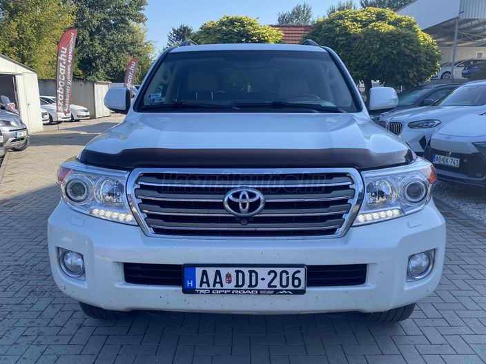 TOYOTA LAND CRUISER 4.5 D V8 Luxury 7 (Automata)
