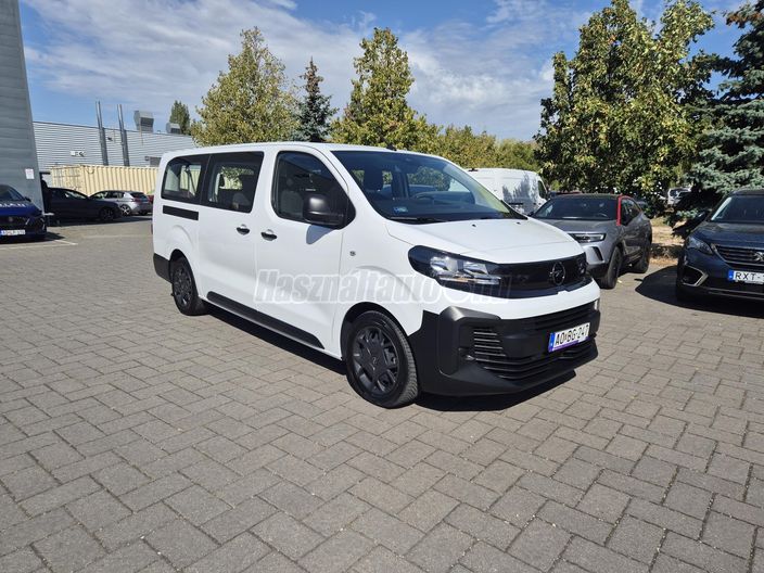 OPEL VIVARO 2.0 D Combi L (Automata) (9 személyes )
