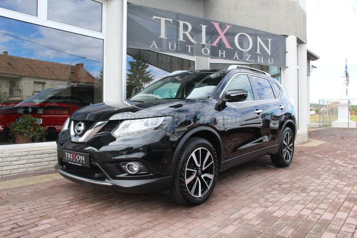 NISSAN X-TRAIL 1.6 DIG-T Tekna