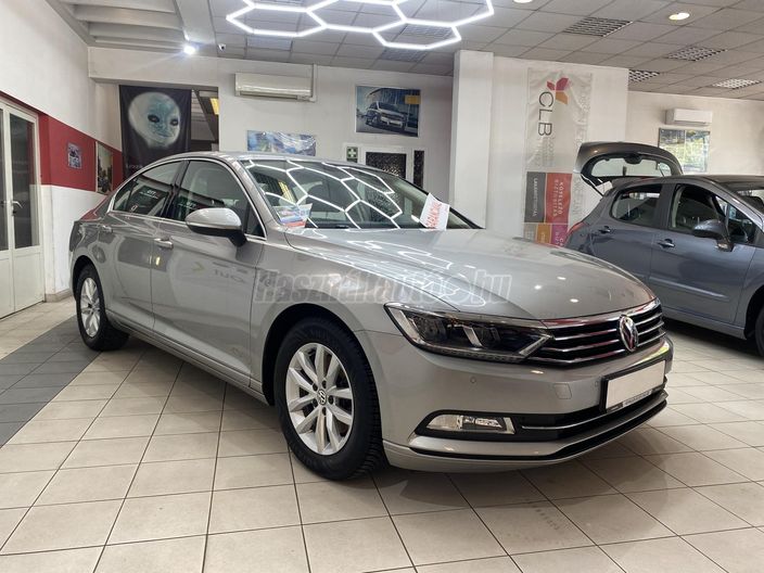 VOLKSWAGEN PASSAT VIII 1.4 TSI BMT ACT Comfortline