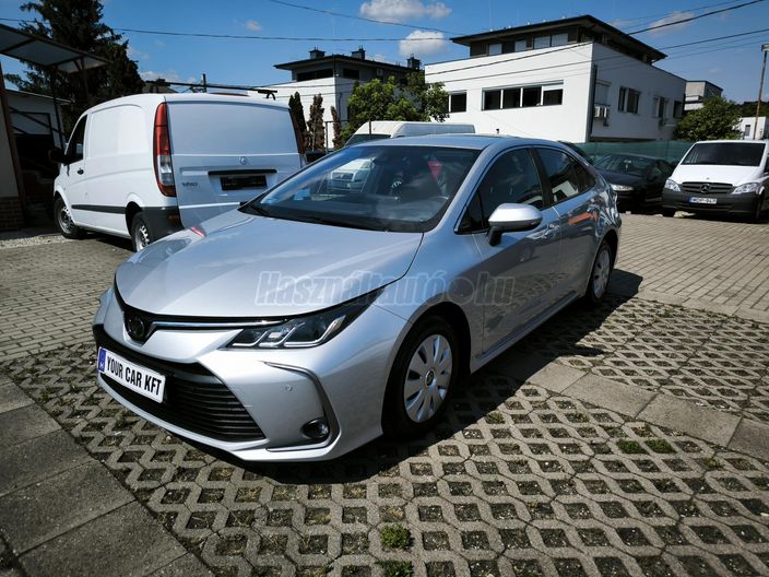 TOYOTA COROLLA Sedan 1.6 Comfort