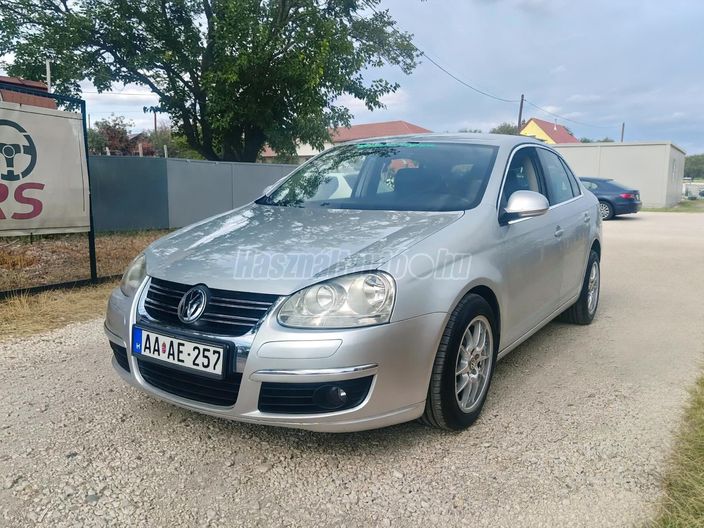 VOLKSWAGEN JETTA 1.9 PD TDI Comfortline