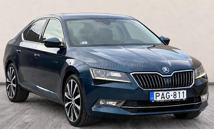 SKODA SUPERB 2.0 TDI SCR SportLine DSG