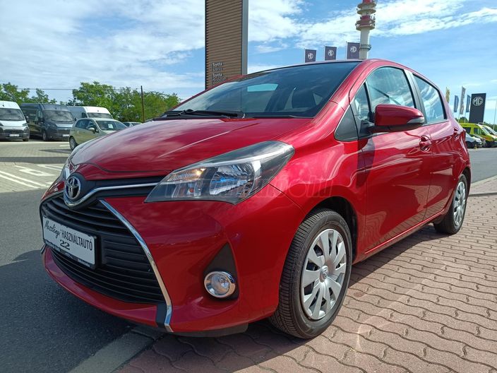 TOYOTA YARIS 1.33 Trend Safety