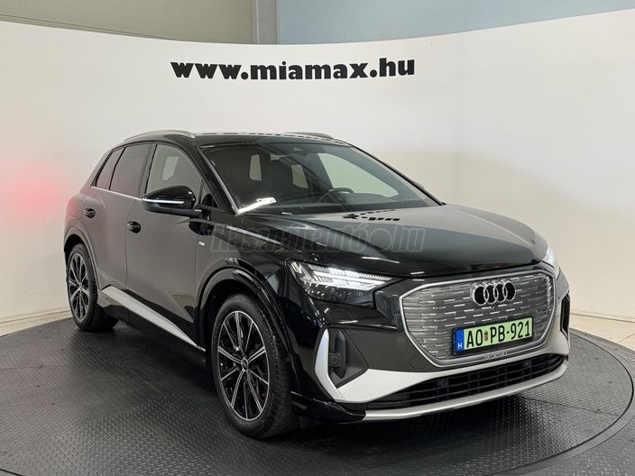 AUDI Q4 e-tron 50 quattro (Automata)